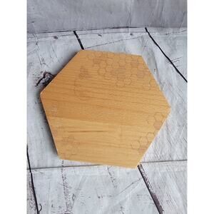 Talisman Designs Beechwood Cheese Board Honey Bee Collection cutting board